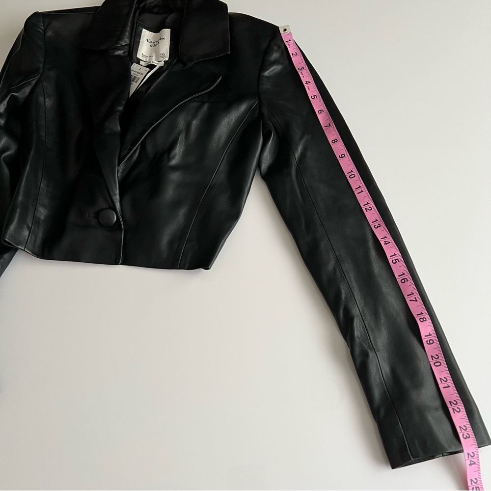 NWT Abercrombie & Fitch vegan leather cropped jacket, black, xxs - Picture 8 of 12